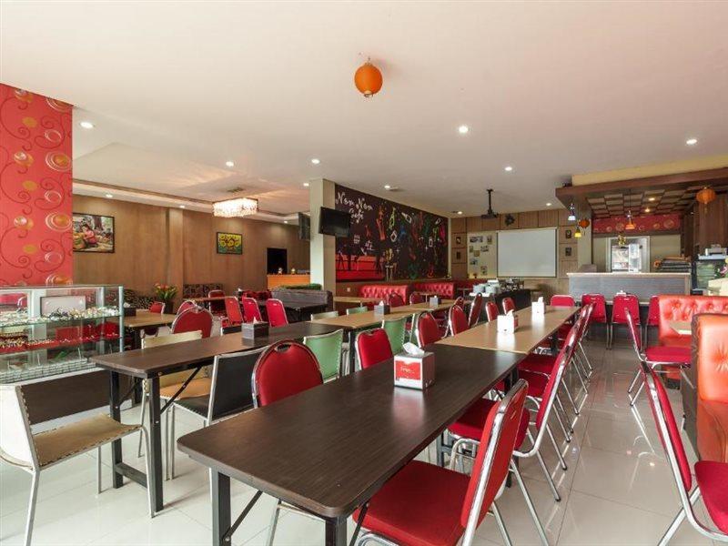 Reddoorz Plus Near Sangkareang Park Mataram Exteriér fotografie